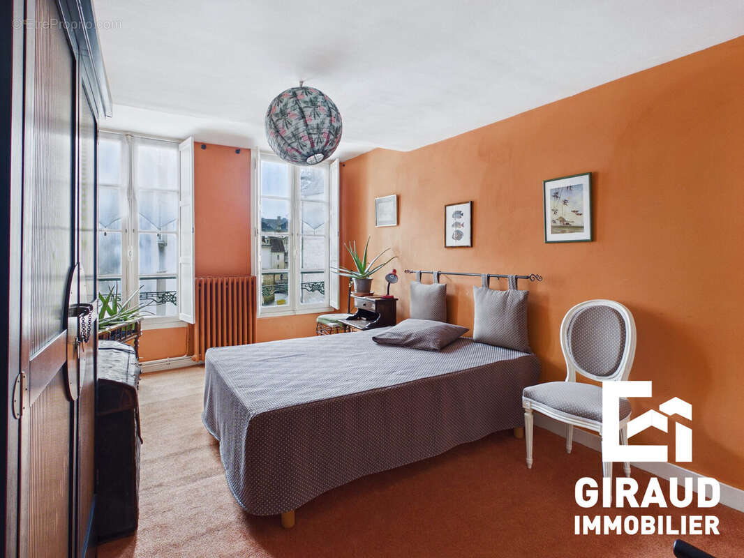 Maison à FONTENAY-LE-COMTE