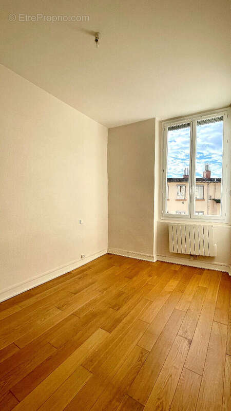 Appartement à LYON-4E