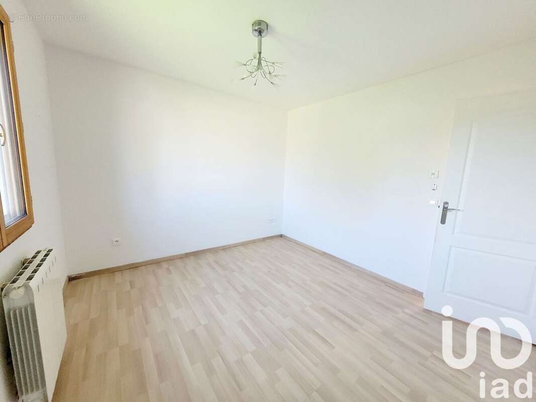 Photo 9 - Maison à COURGIVAUX