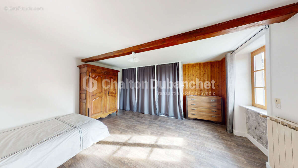 Maison 215 m² à Violay  - photo 6