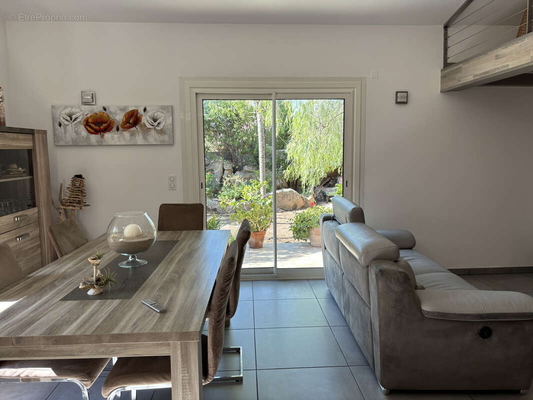 Maison à PORTO-VECCHIO