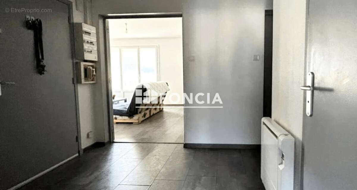 Appartement à VIZILLE