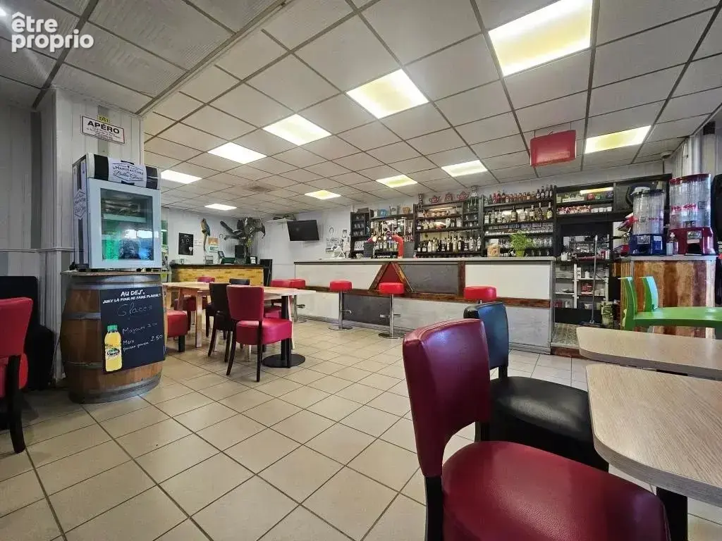 Bar - Fond de Commerce Licence IV & PMU   Emplacement No1 à - photo 3