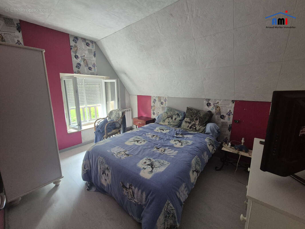 Maison à REMALARD