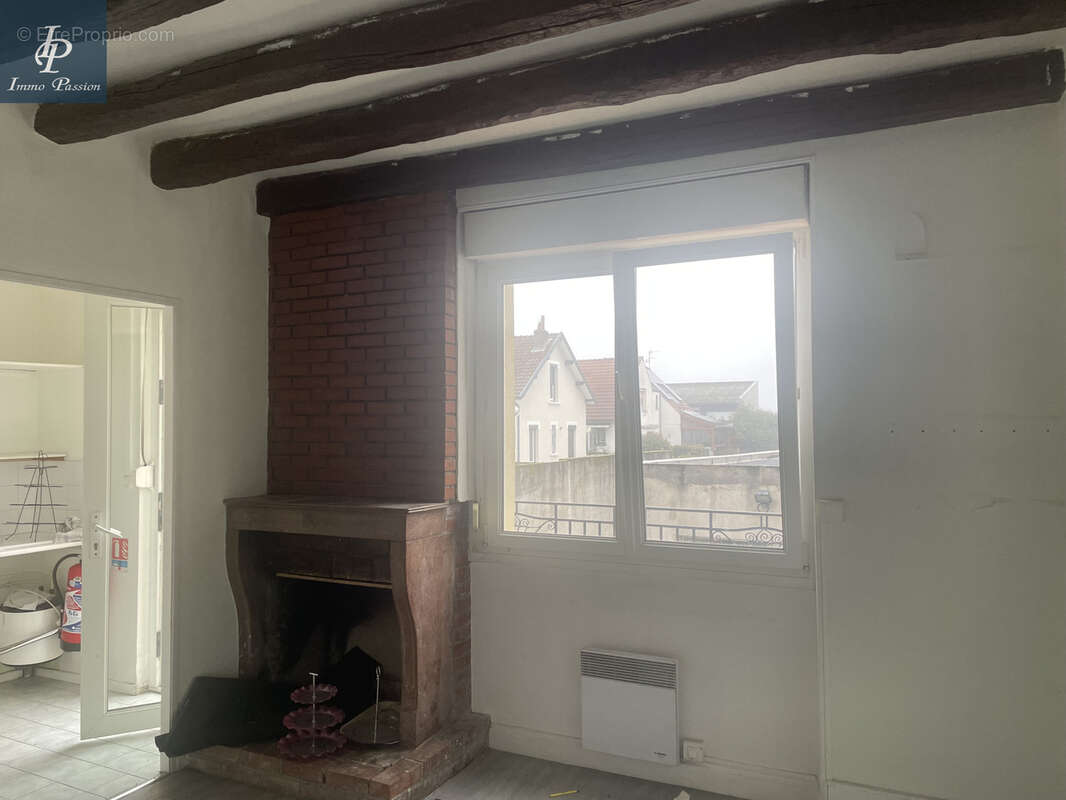 Maison à CHENOVE