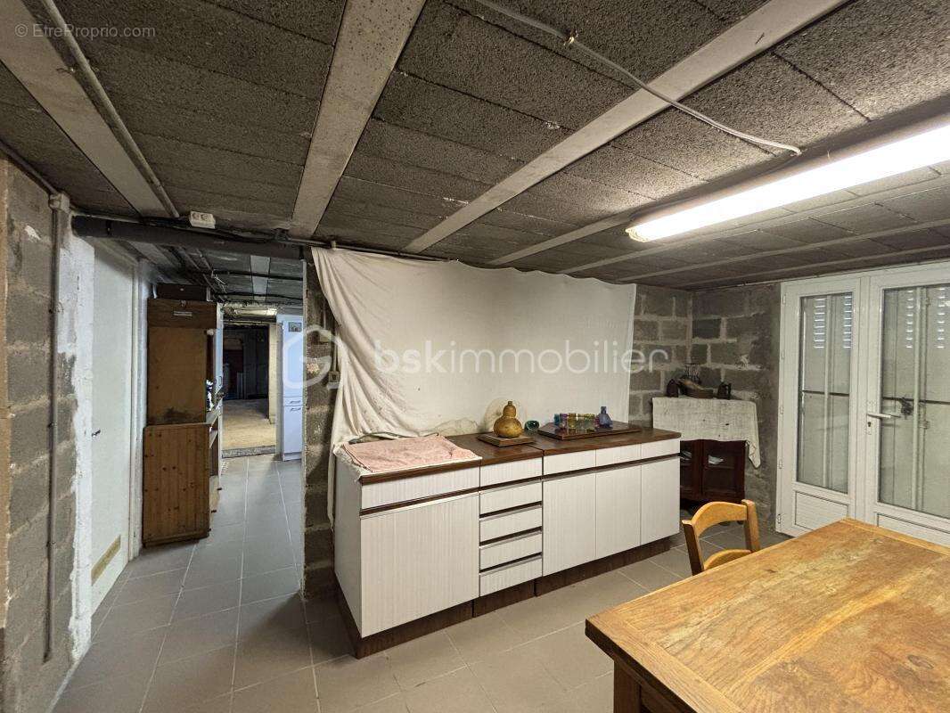 Maison à DANGE-SAINT-ROMAIN