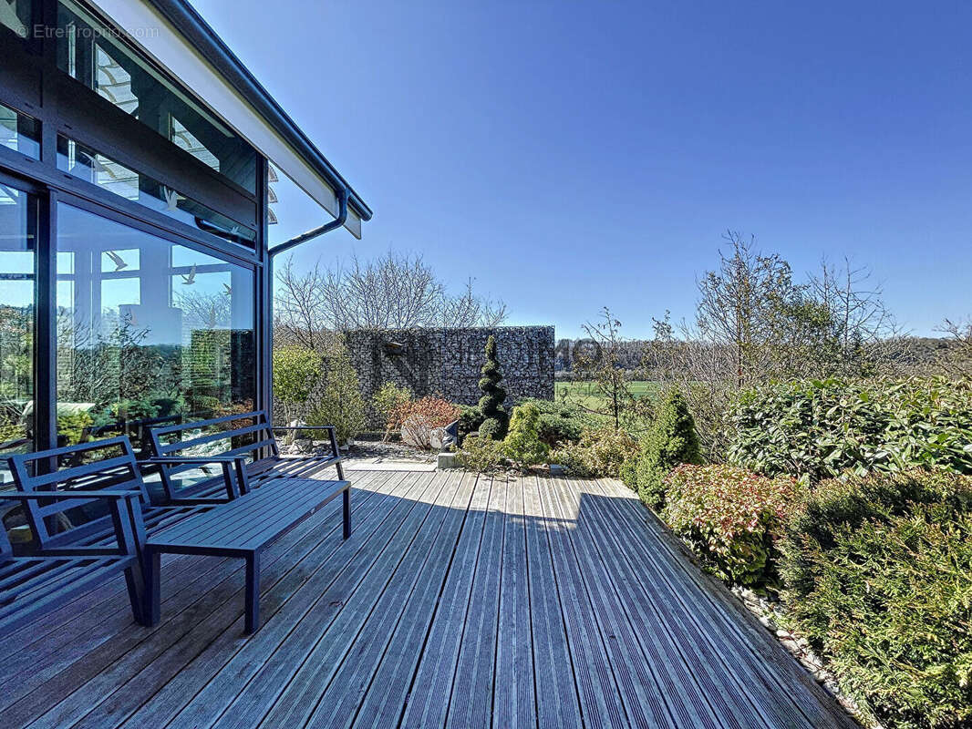 Maison à REBEUVILLE