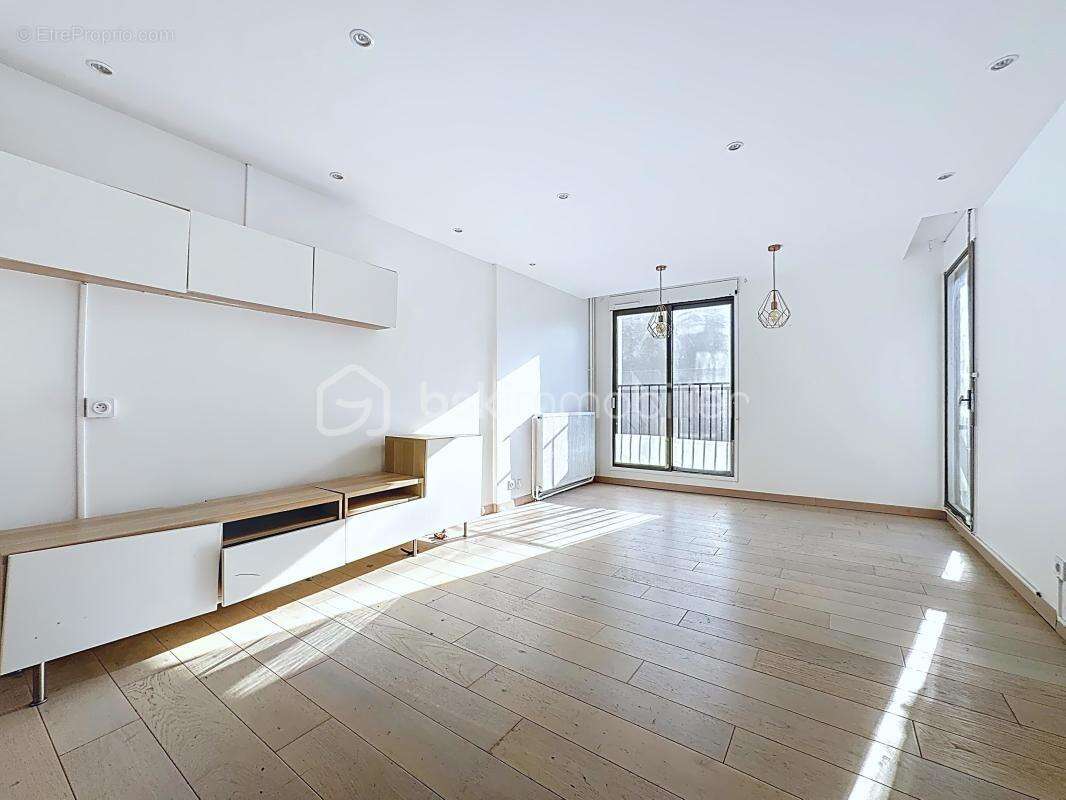 Appartement 5 pièces de 101 m² avec terrasse – Échirolles - photo 11
