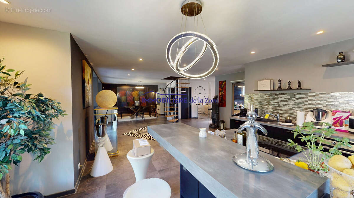 Maison à SOULTZ-SOUS-FORETS