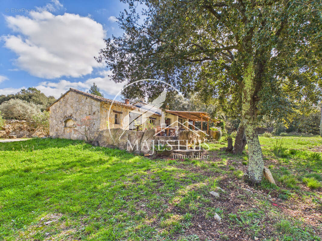 Maison à PIGNANS