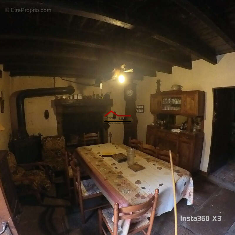 Maison à SAINT-PARDOUX-MORTEROLLES