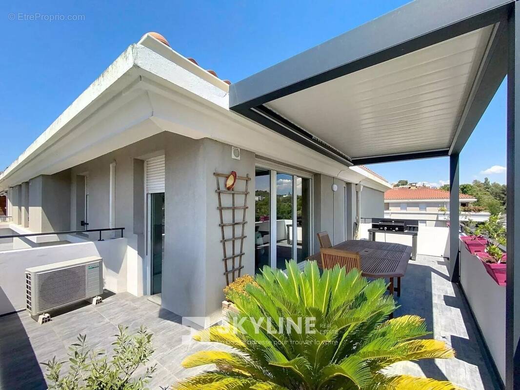 Appartement à MARSEILLE-12E