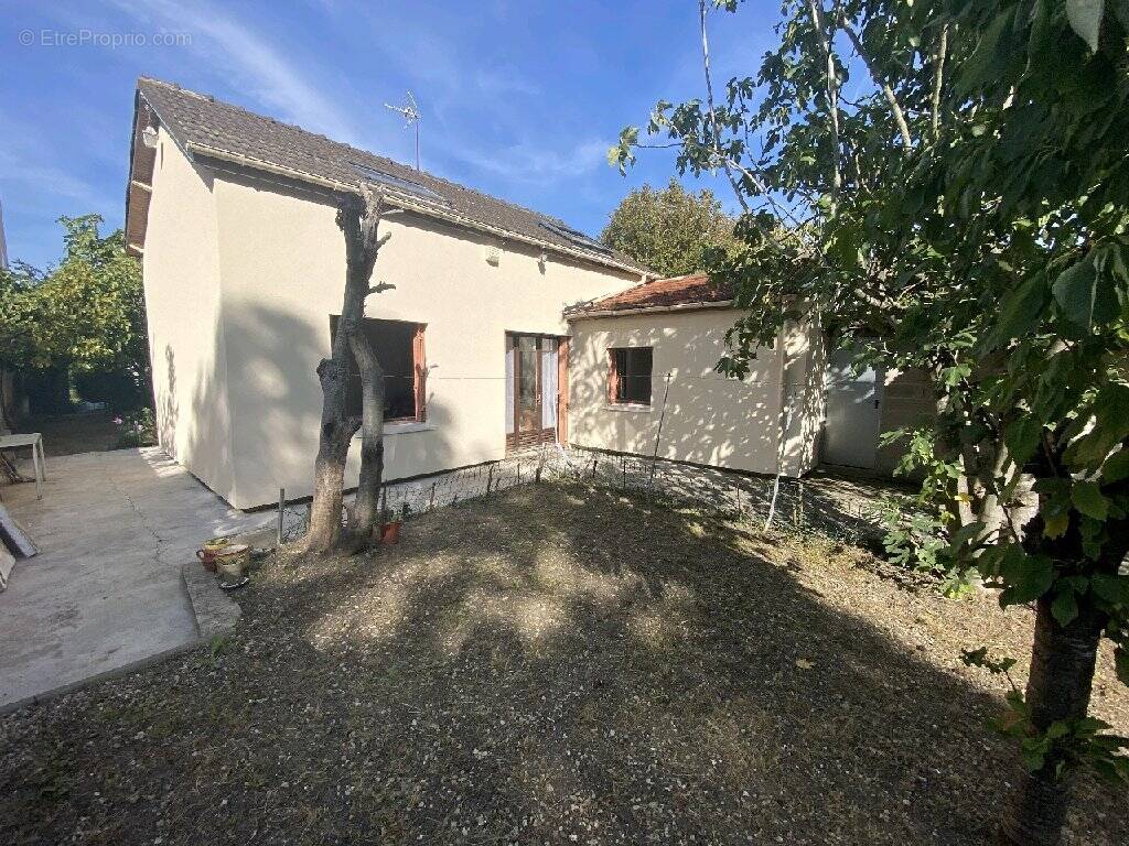 Maison à VILLEPARISIS