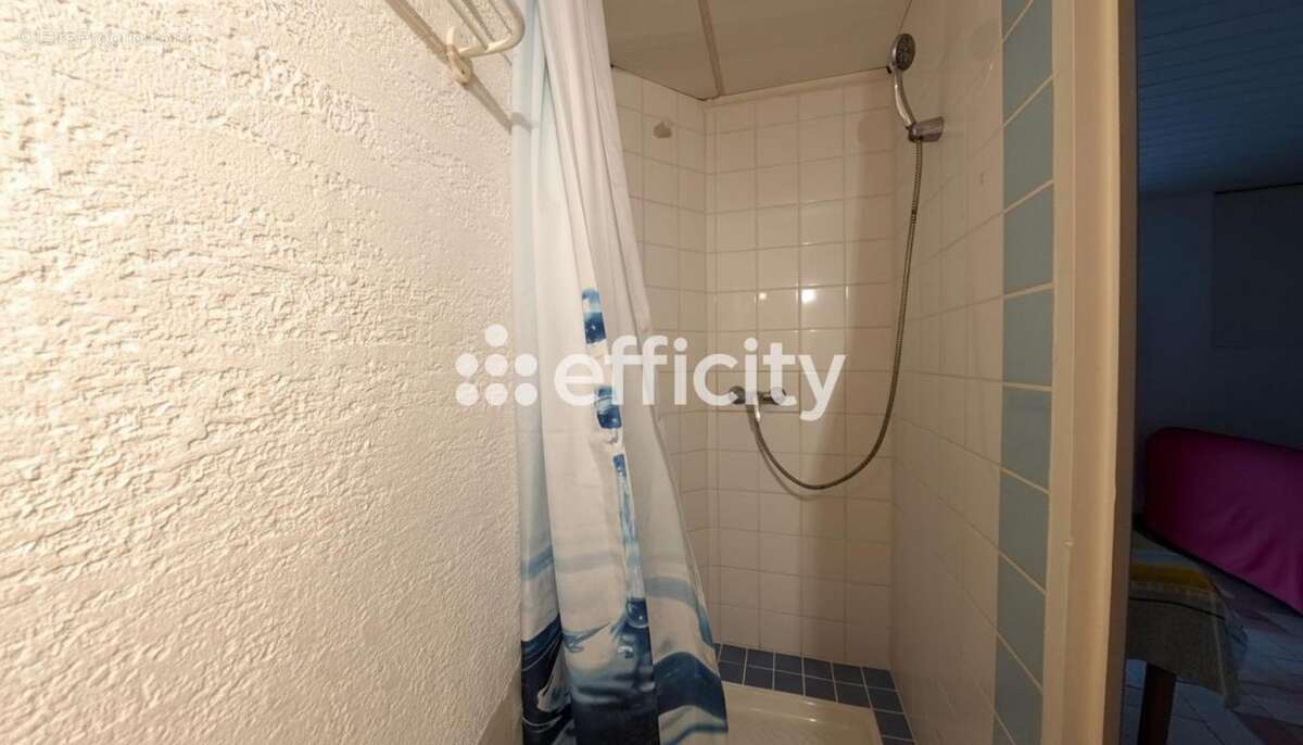 Appartement à FUMEL