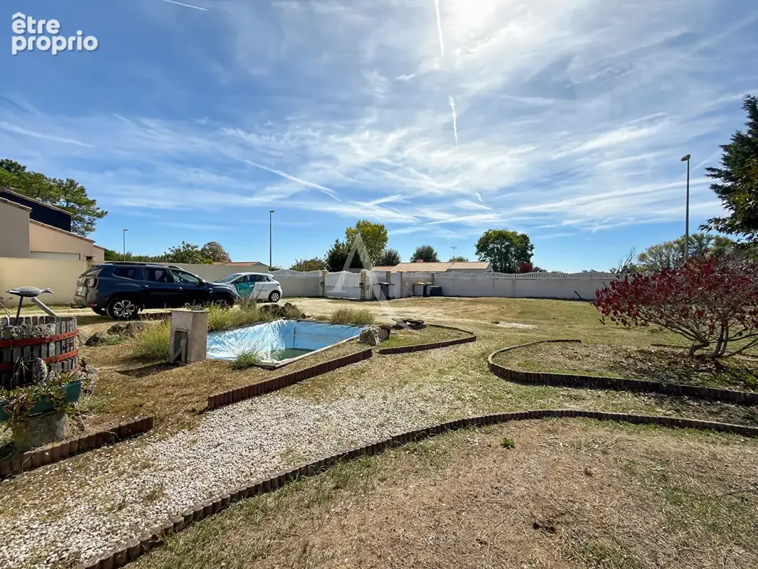 Saint-Jean-de-Monts - Grande maison familiale de 180 m² sur terrain constructible de 1 418 m² - photo 15