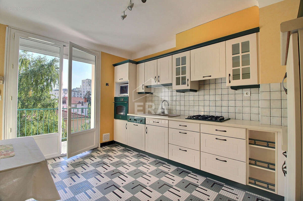 Maison à CLERMONT-FERRAND