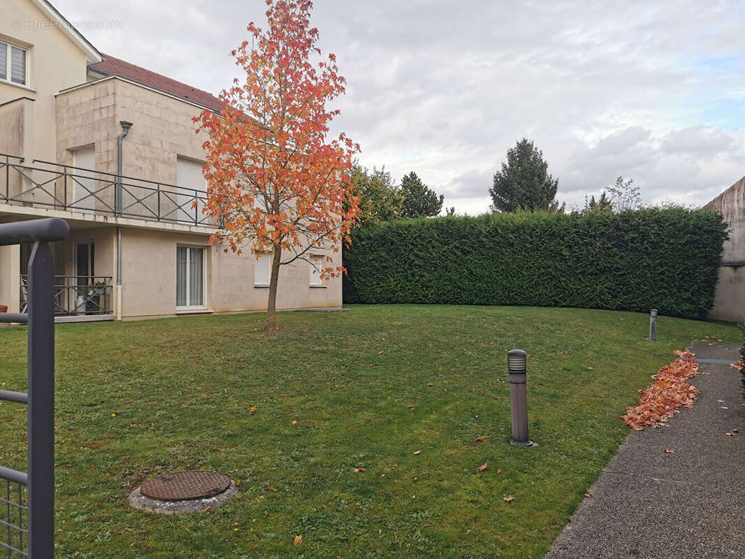 Appartement à LE MESNIL-EN-THELLE