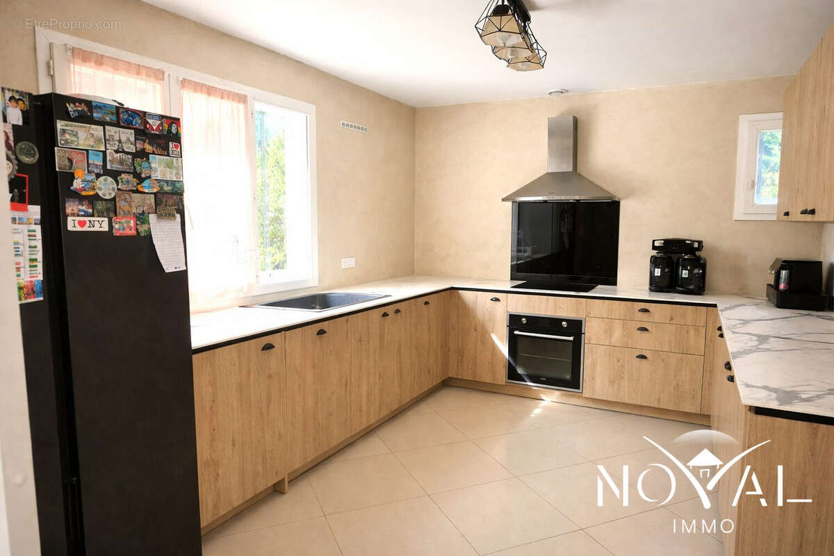 Maison à SAINT-VALLIER-DE-THIEY