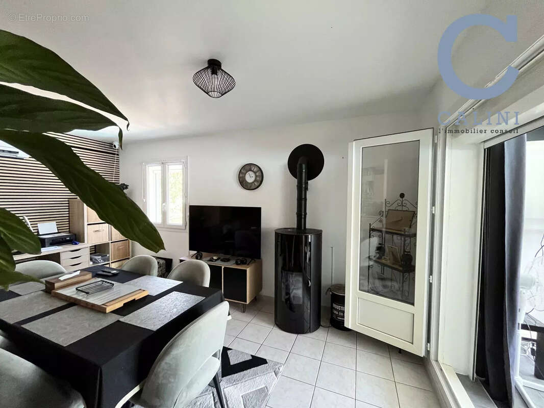 Maison à SAINT-MAURICE-DE-CAZEVIEILLE