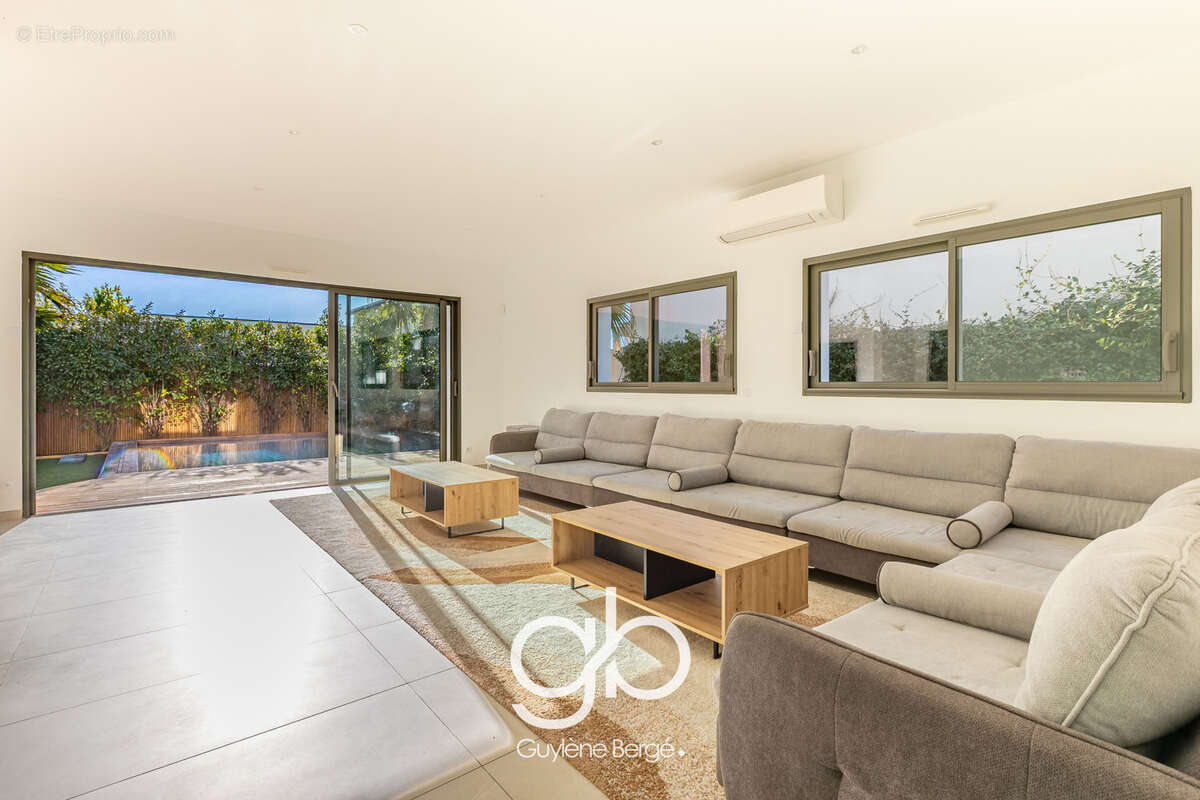 Maison à LANSARGUES