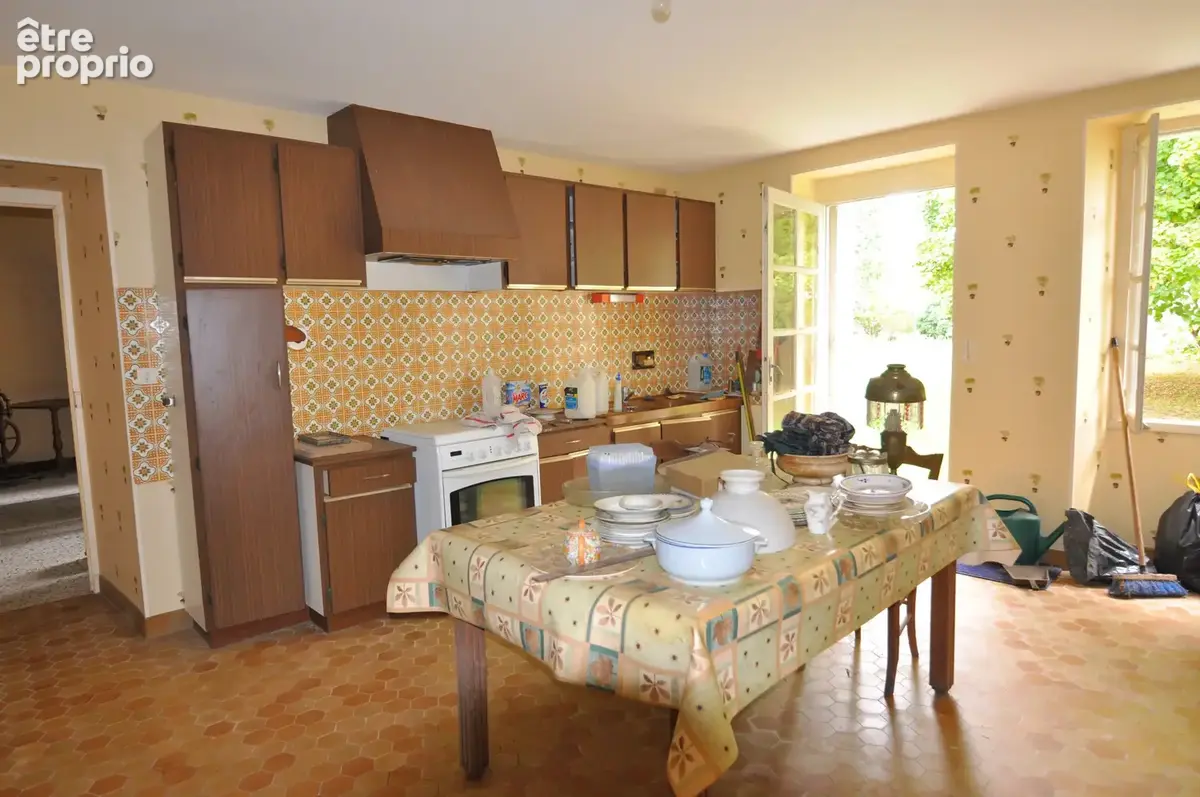 Ancienne ferme à restaurer - 160 m² avec un terrain de 4 794 m² - photo 3