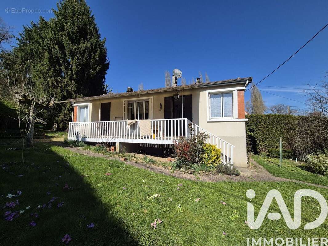 Photo 2 - Maison à REBAIS