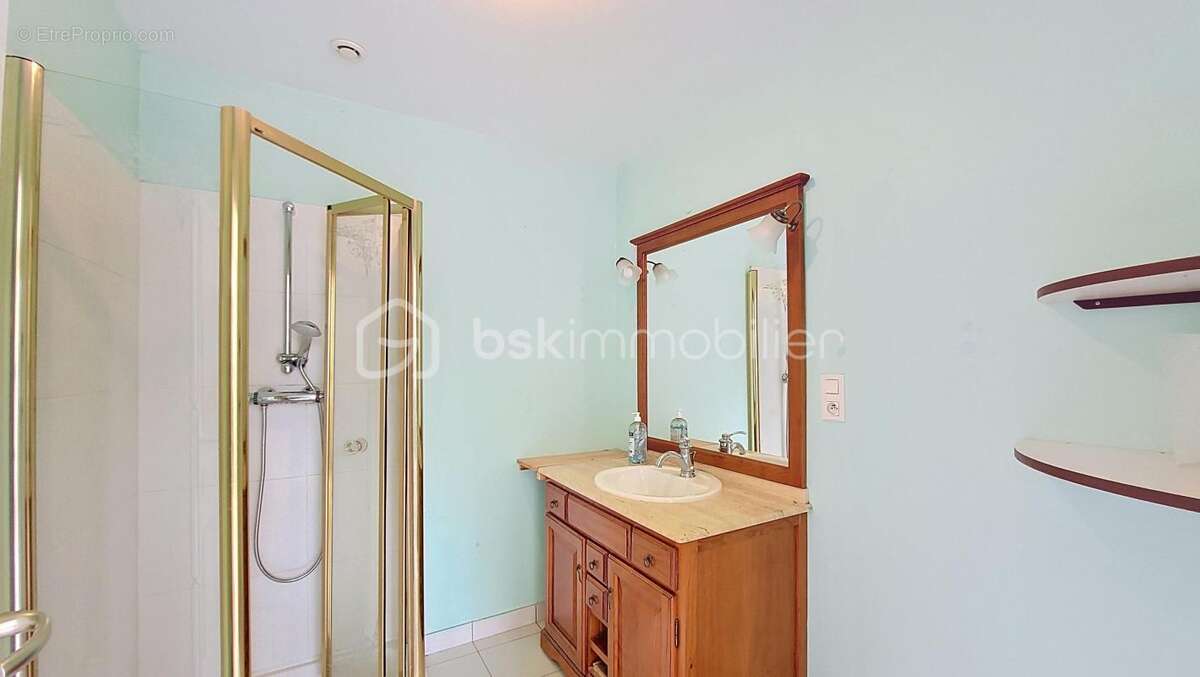 Appartement à EQUEURDREVILLE-HAINNEVILLE
