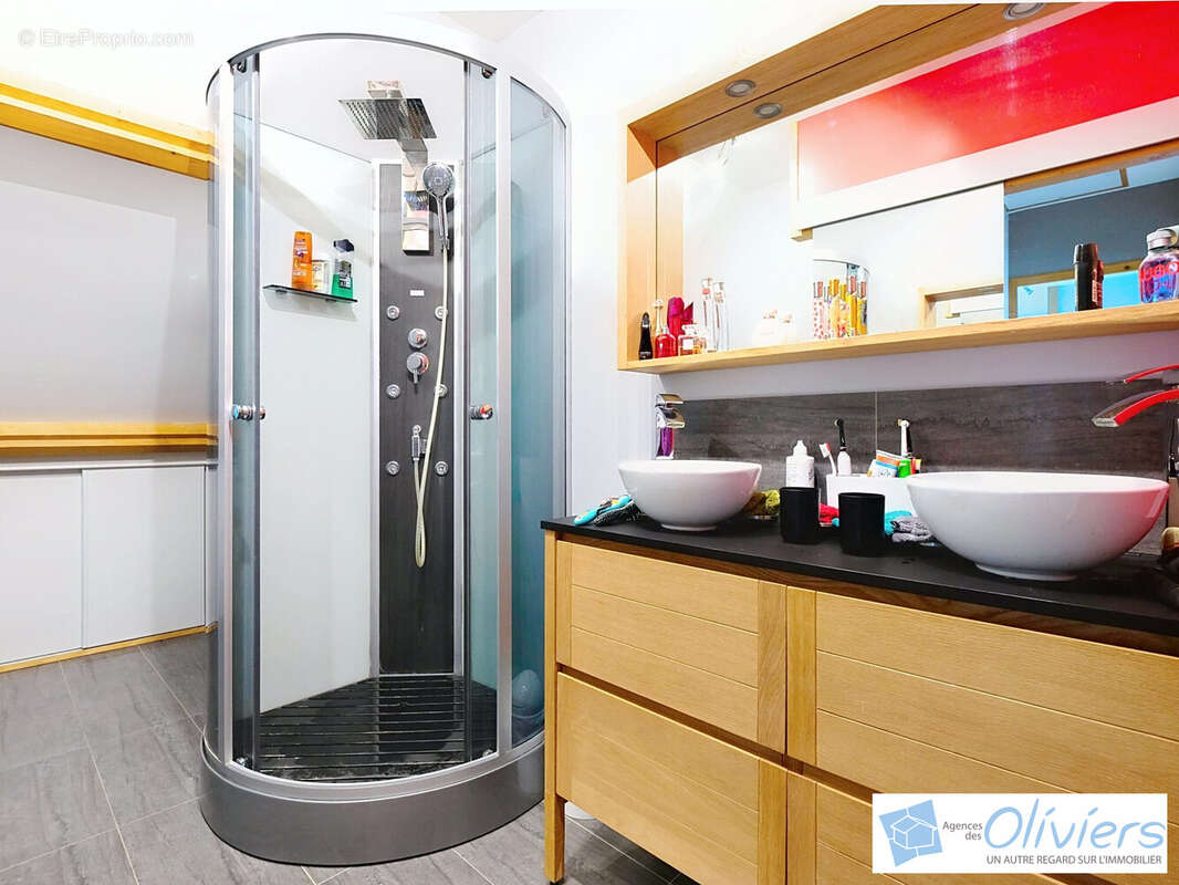 Appartement à VOISINS-LE-BRETONNEUX