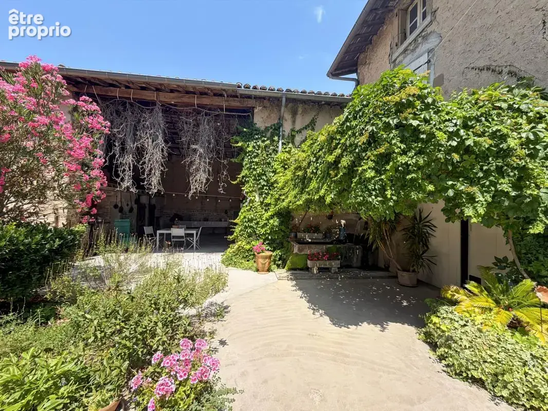 Corps de Ferme à vendre alixan - 322m² - étang - piscine - terrain - photo 4