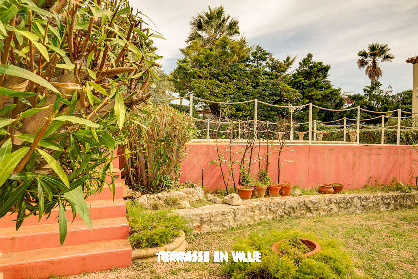 Maison à CARRY-LE-ROUET