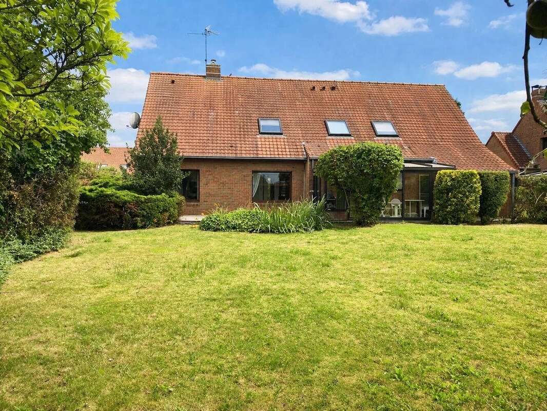 Maison à SAINGHIN-EN-MELANTOIS