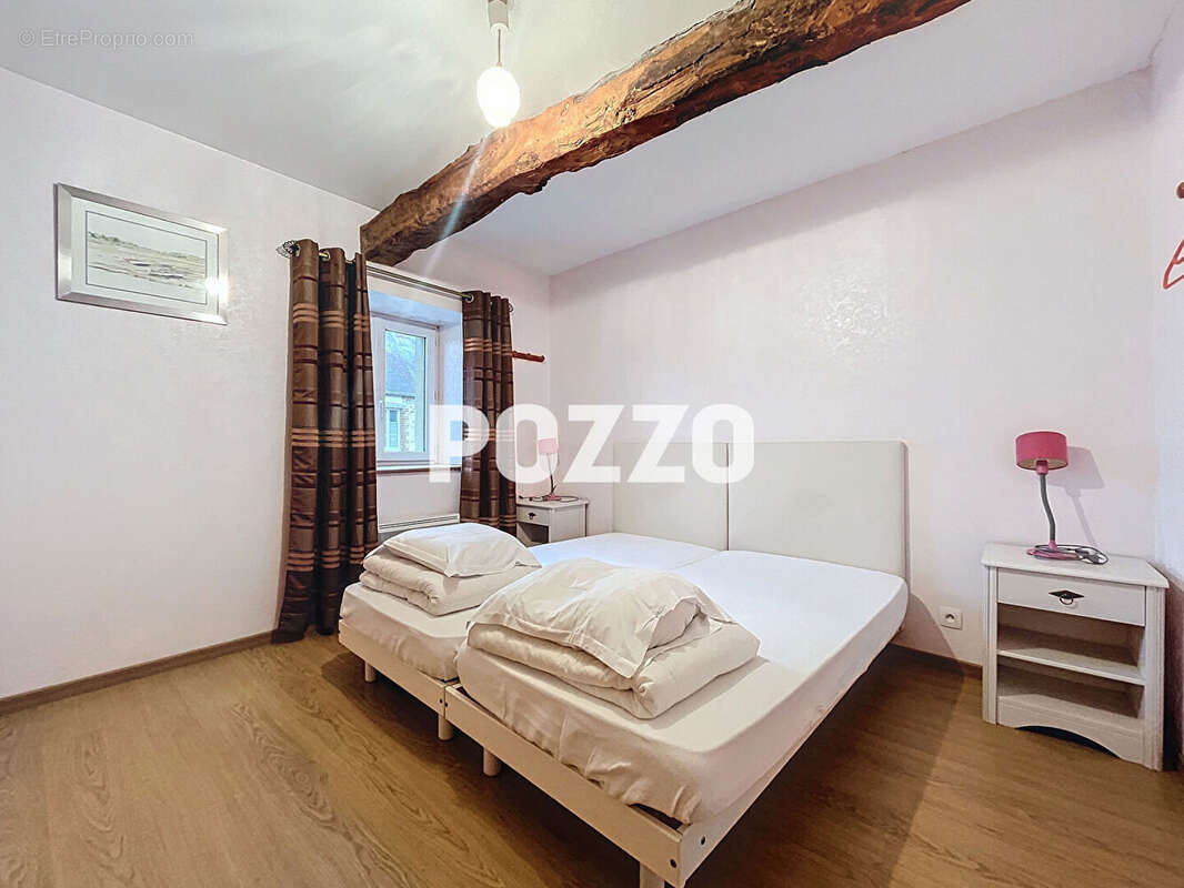 Maison à SAINT-SAUVEUR-LENDELIN