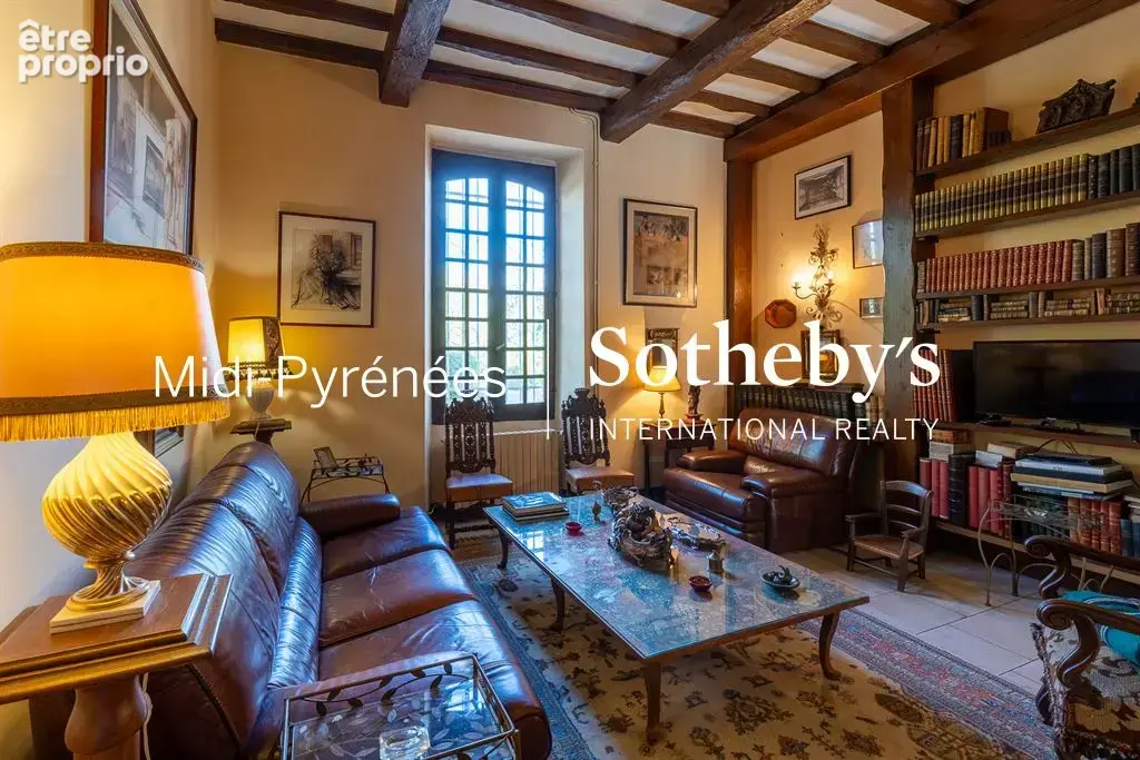 Exclusivité : Vaste magnifique maison de Maître du XIX° - photo 8