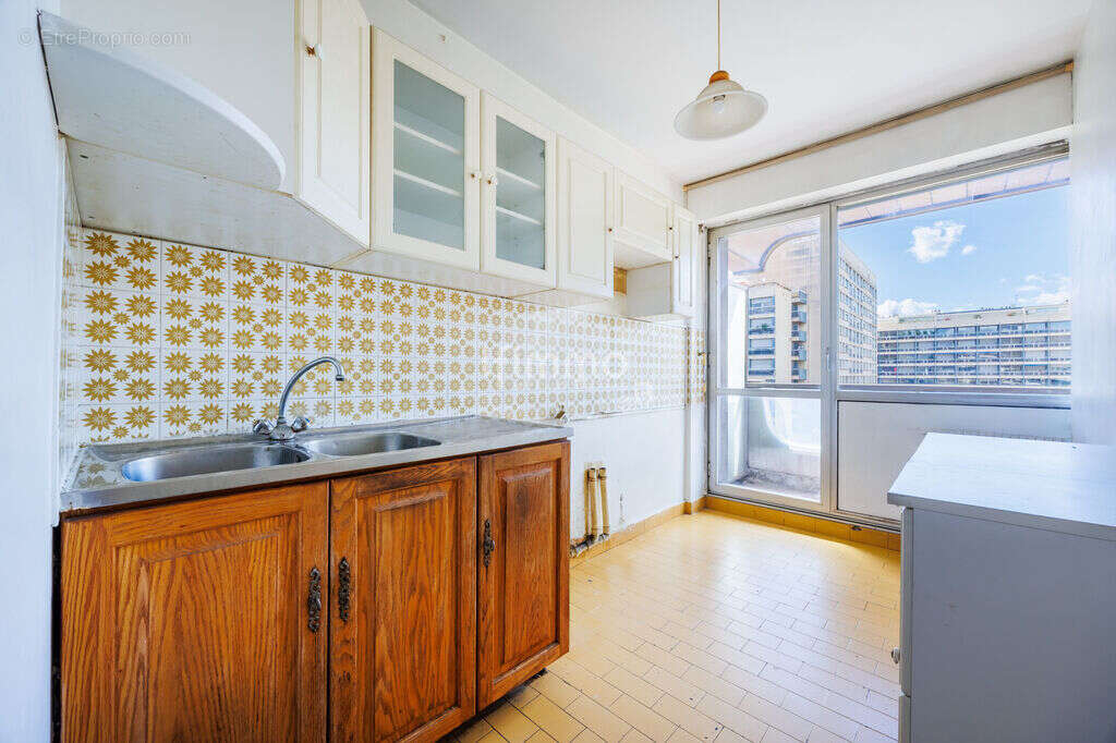Appartement à MARSEILLE-8E