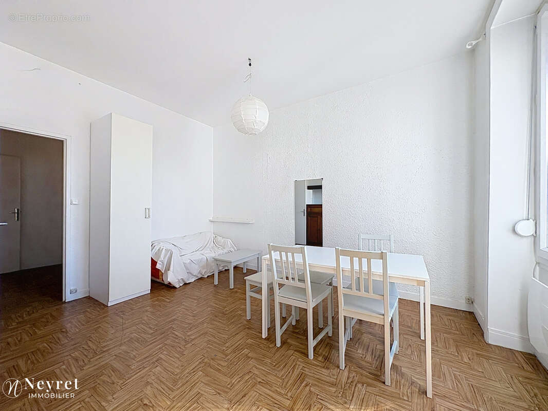 Appartement à LYON-7E