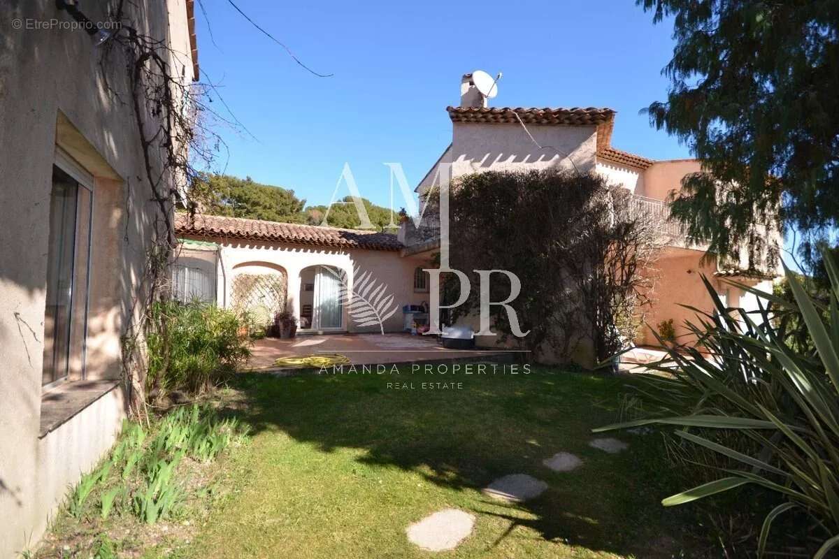 2 Villas - Hauteur de Cannes - photo 8
