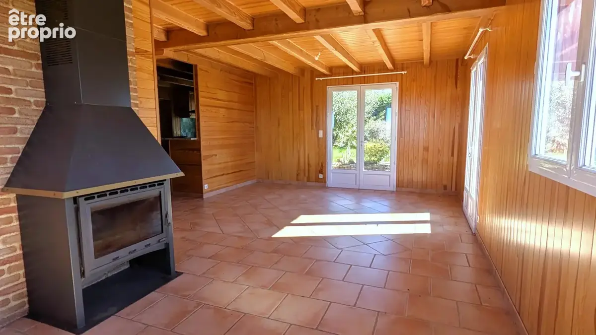 Maison en bois avec jardin et vue dégagée - photo 4