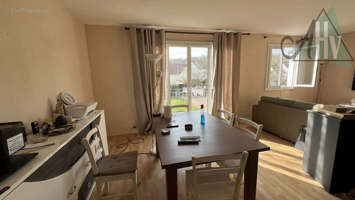 Maison à VILLEMARECHAL