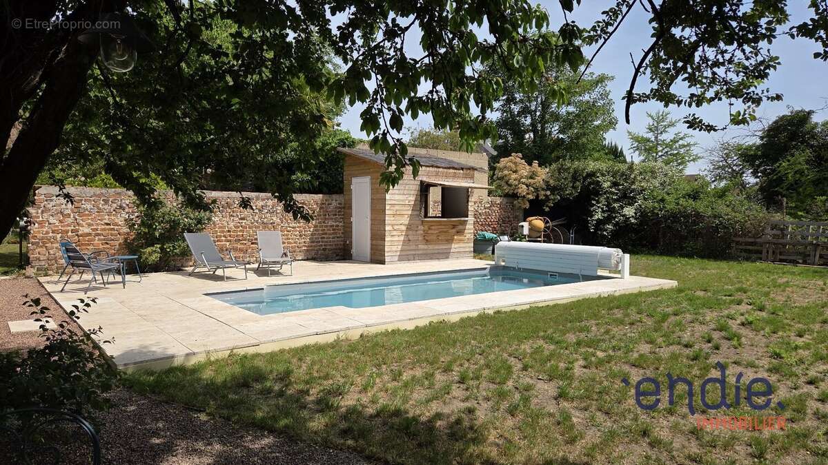 Maison à MOULINS