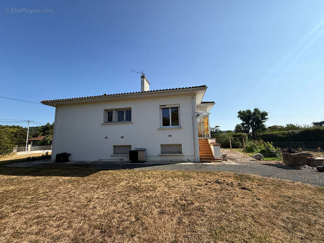 Maison proche commodités à pied - photo 5