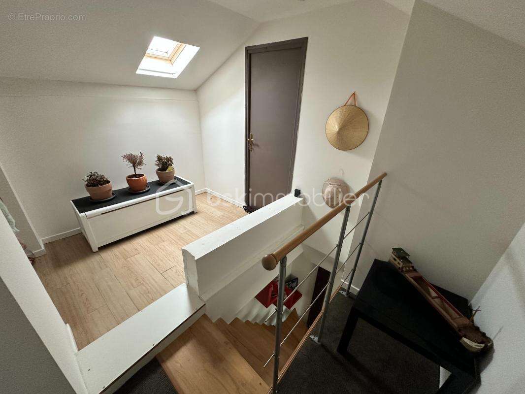 Maison à ECHARCON