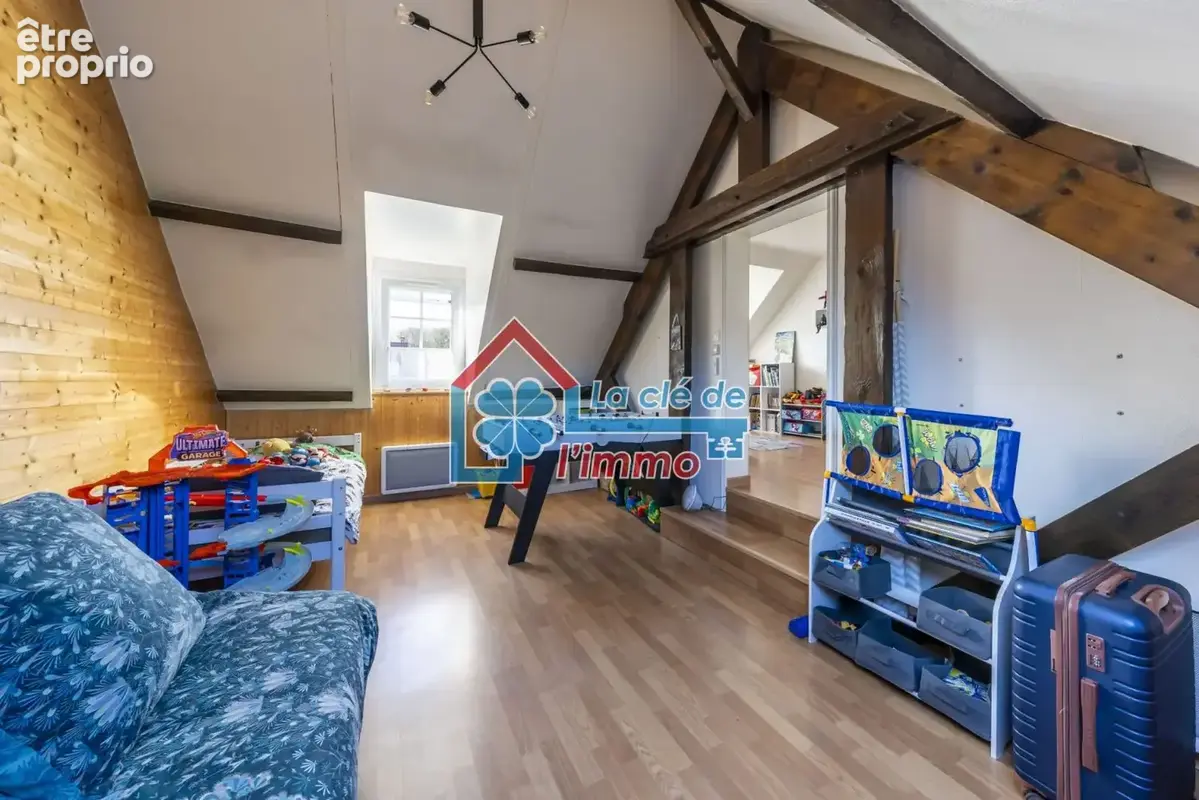Maison familiale - 4 chambres + 1 bureau + sous sol - photo 7