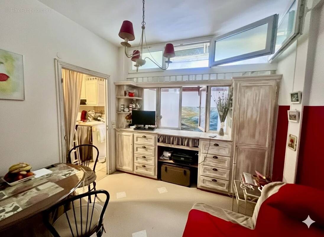 Appartement à TROUVILLE-SUR-MER