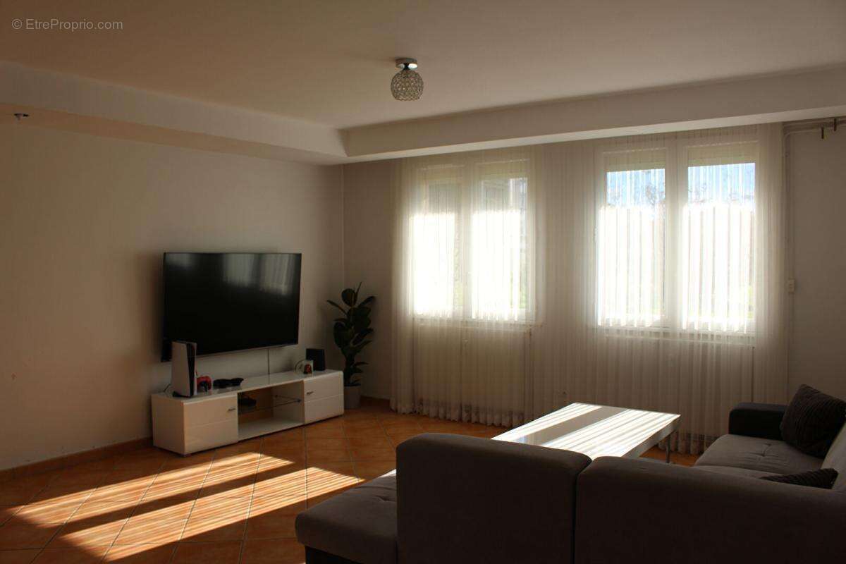 Appartement à SAINT-RAMBERT-D&#039;ALBON