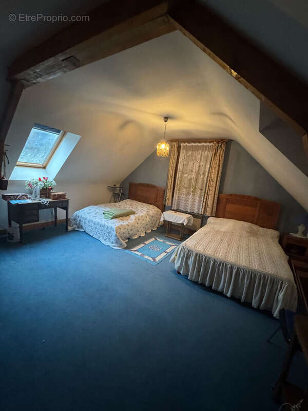 Maison à SAINTE-GAUBURGE-SAINTE-COLOMBE