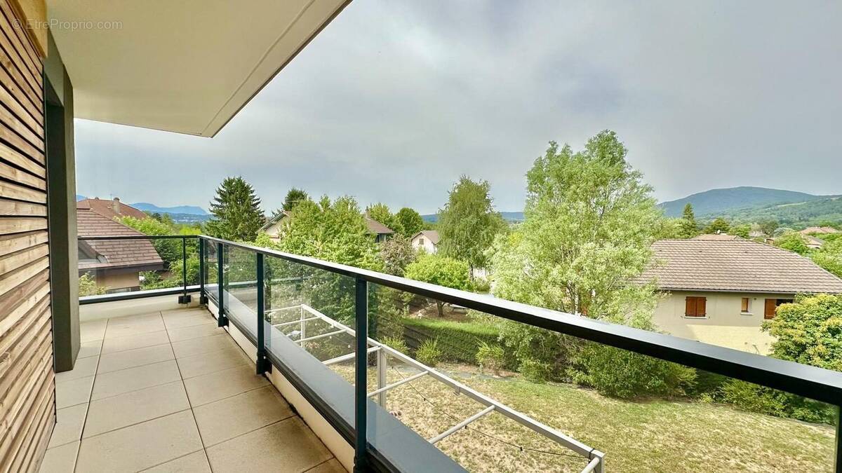 Appartement à ARGONAY