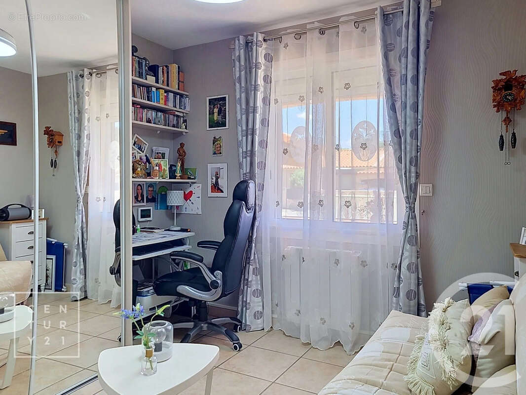Maison 70 m² à Corneilla-La-Riviere  - photo 12
