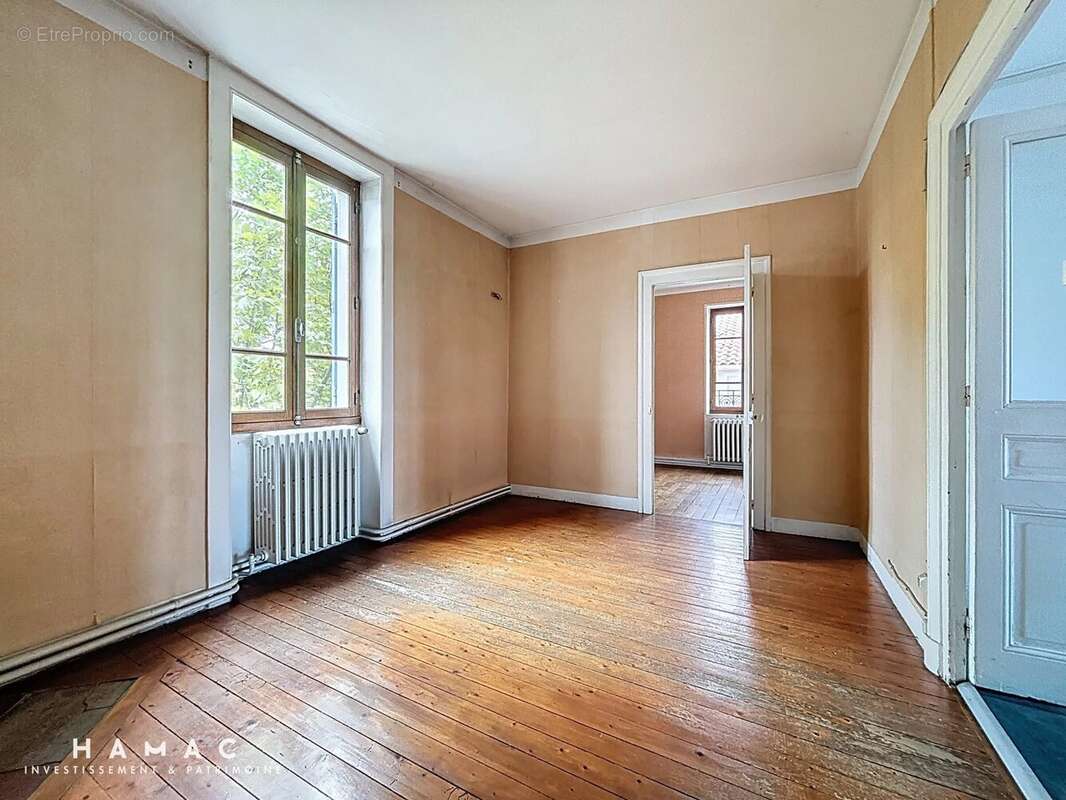 Appartement à SAINTE-FOY-LES-LYON