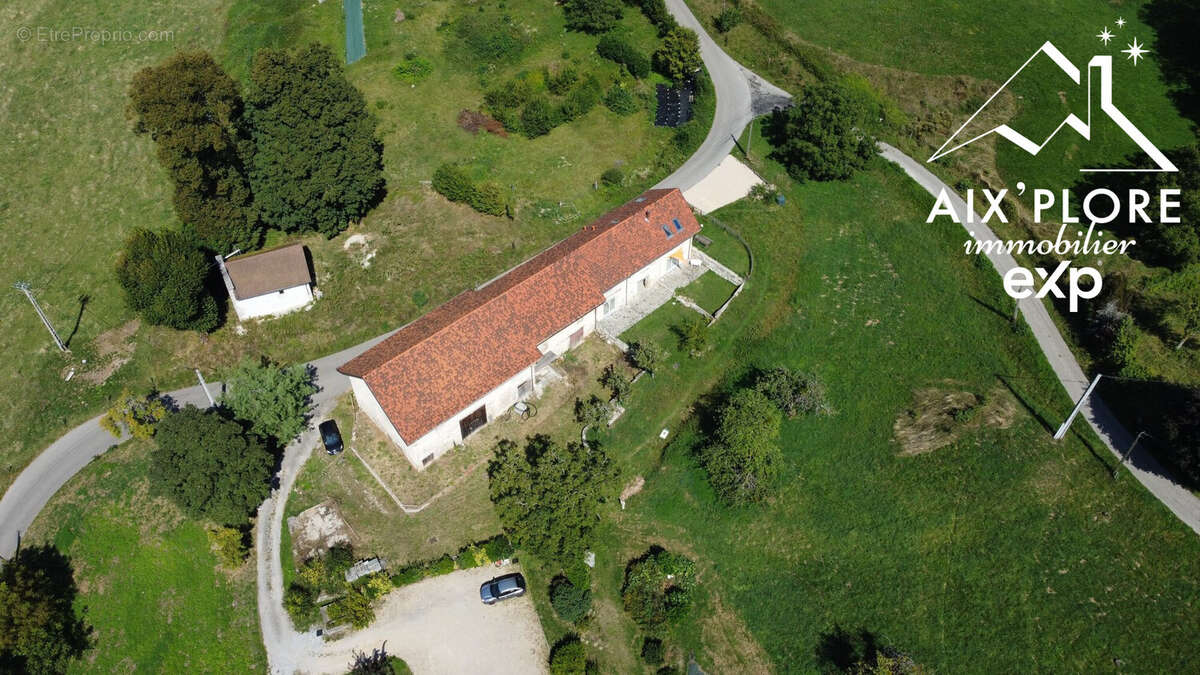 Appartement à MARCIEUX
