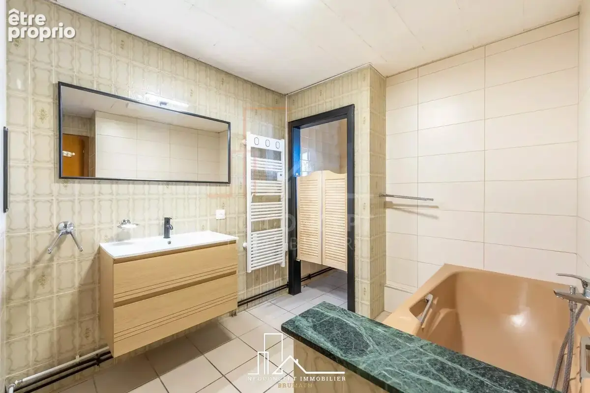 Mommenheim – Appartement 3 pièces au dernier étage – 81 m² au sol – DPE C – Parking - photo 13